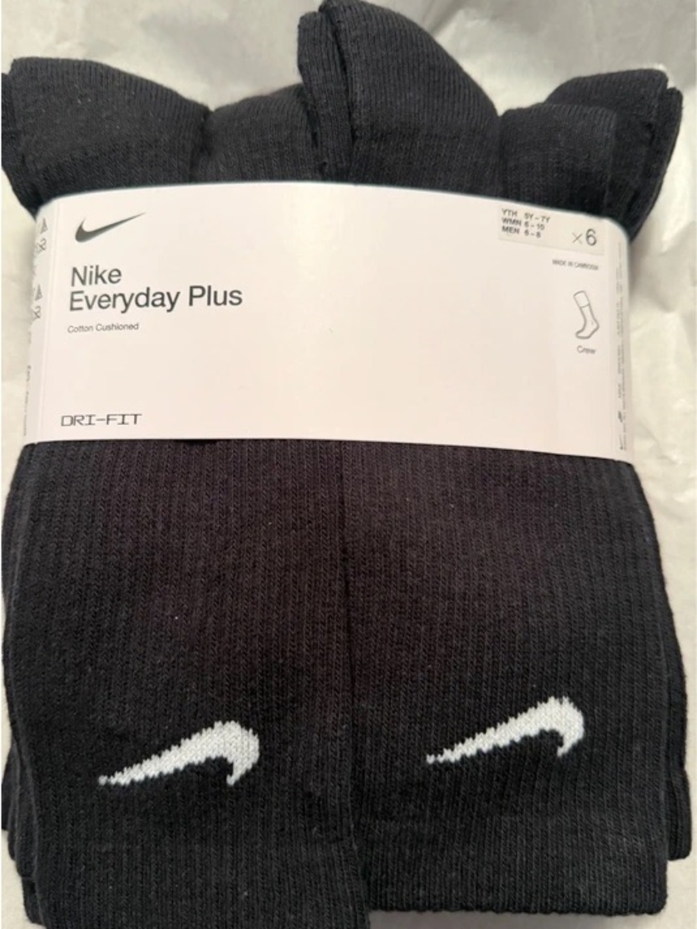 Nike Everyday Plus Athletic Socks Black 6-8 NWT